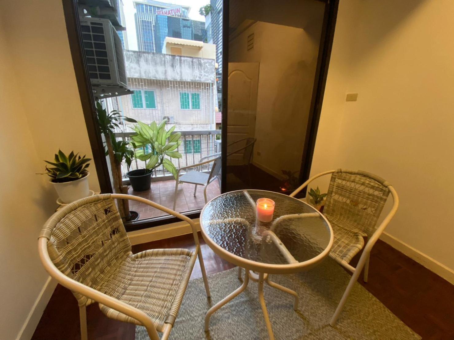 Homey Stay And Cafe By Hematoa กรุงเทพมหานคร ภายนอก รูปภาพ